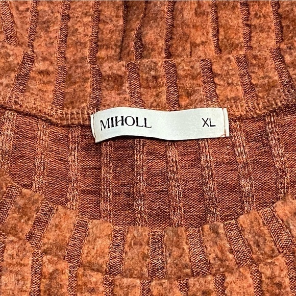 Miholl Waffle Knit Slouchy Twist Tie Hem Top Long Sleeves Size Women's XL - Picture 5 of 8